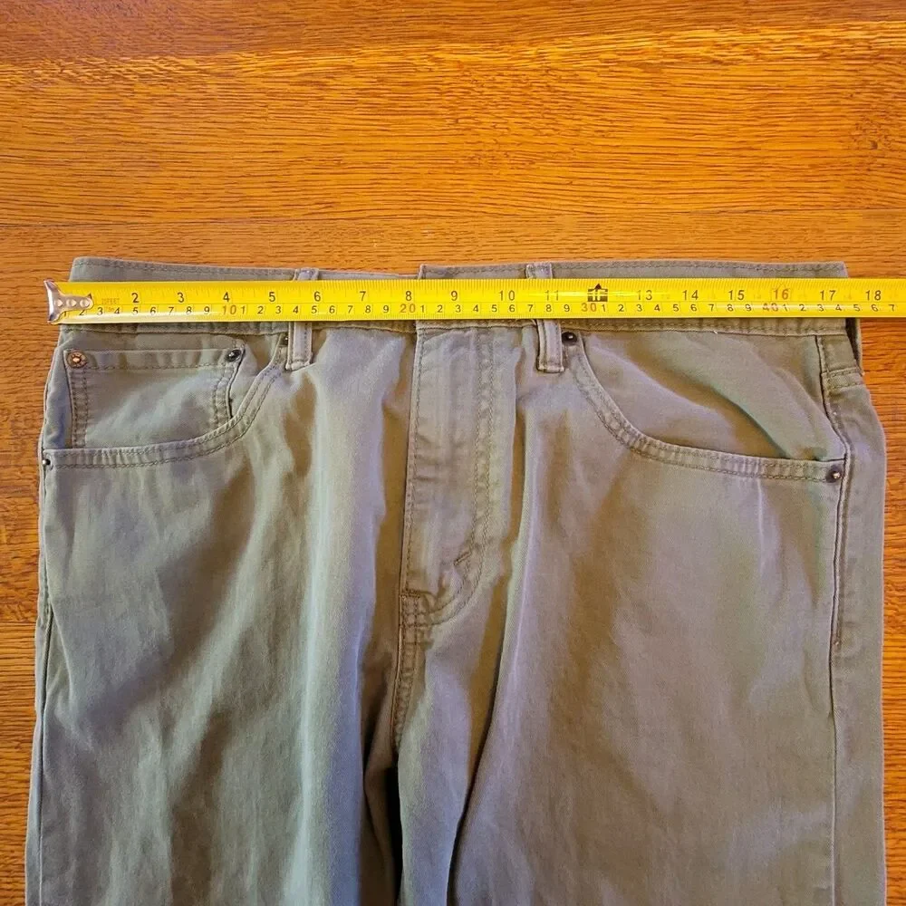 Levi's 508 Men's Green Straight Denim Jeans 34x32 White Tag